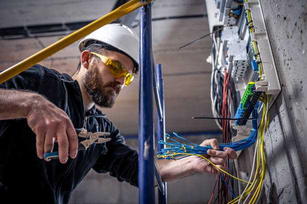 Best Affordable Emergency Electrician  in Brackenridge, PA