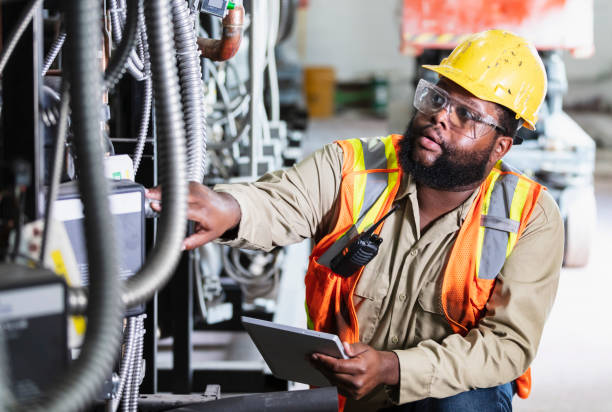Best Licensed Electrician  in Brackenridge, PA